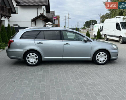 Сірий Тойота Авенсіс, об'ємом двигуна 1.8 л та пробігом 233 тис. км за 7700 $, фото 6 на Automoto.ua