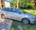 Серый Тойота Авенсис, объемом двигателя 2 л и пробегом 290 тыс. км за 6000 $, фото 4 на Automoto.ua