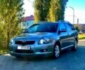Серый Тойота Авенсис, объемом двигателя 2 л и пробегом 194 тыс. км за 5500 $, фото 1 на Automoto.ua