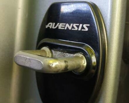 Сірий Тойота Авенсіс, об'ємом двигуна 2 л та пробігом 409 тис. км за 7000 $, фото 59 на Automoto.ua