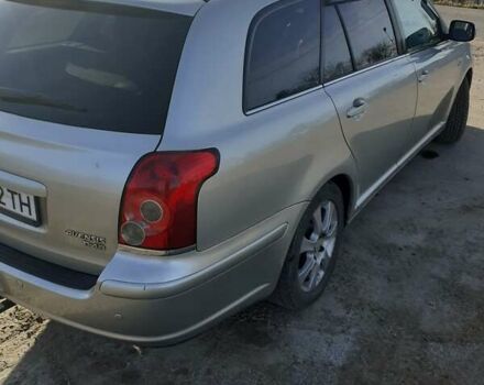 Серый Тойота Авенсис, объемом двигателя 2.2 л и пробегом 300 тыс. км за 5800 $, фото 9 на Automoto.ua