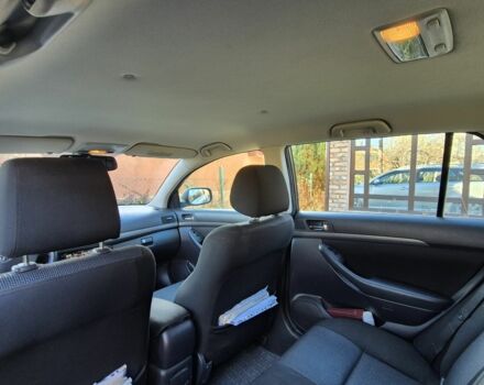 Серый Тойота Авенсис, объемом двигателя 2 л и пробегом 259 тыс. км за 7500 $, фото 15 на Automoto.ua