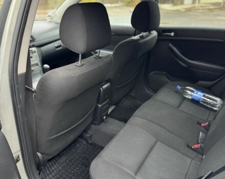 Серый Тойота Авенсис, объемом двигателя 2.2 л и пробегом 300 тыс. км за 2800 $, фото 16 на Automoto.ua