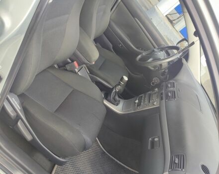 Серый Тойота Авенсис, объемом двигателя 2 л и пробегом 325 тыс. км за 5700 $, фото 15 на Automoto.ua