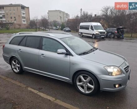 Серый Тойота Авенсис, объемом двигателя 2.23 л и пробегом 300 тыс. км за 4300 $, фото 8 на Automoto.ua