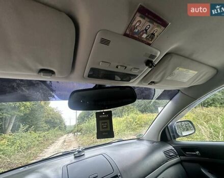 Сірий Тойота Авенсіс, об'ємом двигуна 2.2 л та пробігом 270 тис. км за 6900 $, фото 8 на Automoto.ua