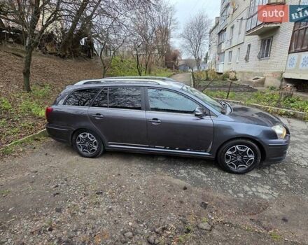 Серый Тойота Авенсис, объемом двигателя 2.2 л и пробегом 340 тыс. км за 3999 $, фото 12 на Automoto.ua
