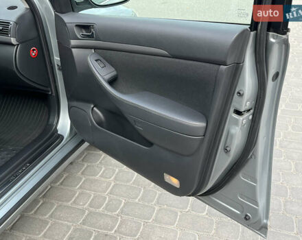 Сірий Тойота Авенсіс, об'ємом двигуна 1.8 л та пробігом 233 тис. км за 7700 $, фото 49 на Automoto.ua