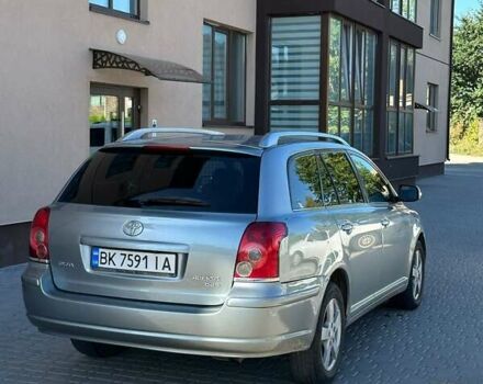 Серый Тойота Авенсис, объемом двигателя 2.23 л и пробегом 258 тыс. км за 6600 $, фото 1 на Automoto.ua