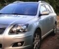 Серый Тойота Авенсис, объемом двигателя 2.2 л и пробегом 240 тыс. км за 6000 $, фото 5 на Automoto.ua