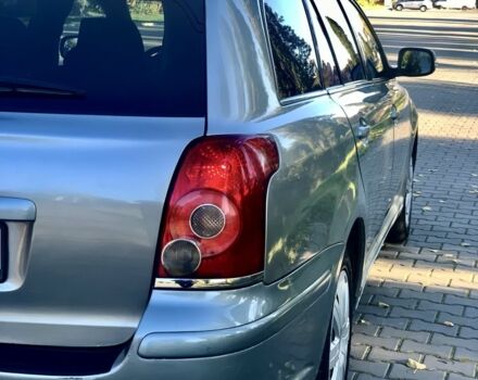 Сірий Тойота Авенсіс, об'ємом двигуна 2 л та пробігом 194 тис. км за 5500 $, фото 8 на Automoto.ua