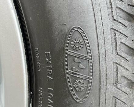 Сірий Тойота Авенсіс, об'ємом двигуна 1.8 л та пробігом 233 тис. км за 7700 $, фото 19 на Automoto.ua