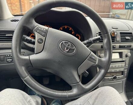 Серый Тойота Авенсис, объемом двигателя 2.23 л и пробегом 340 тыс. км за 4500 $, фото 6 на Automoto.ua