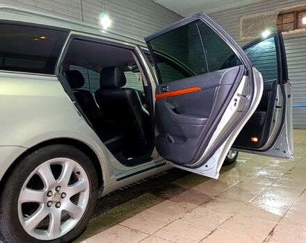 Сірий Тойота Авенсіс, об'ємом двигуна 2.2 л та пробігом 280 тис. км за 7000 $, фото 6 на Automoto.ua