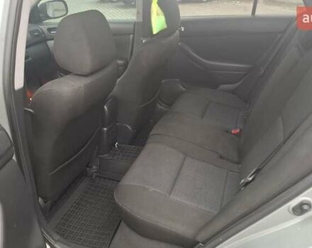 Серый Тойота Авенсис, объемом двигателя 2 л и пробегом 305 тыс. км за 6900 $, фото 6 на Automoto.ua