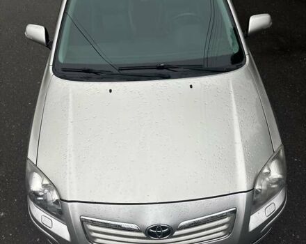 Серый Тойота Авенсис, объемом двигателя 2 л и пробегом 337 тыс. км за 6200 $, фото 8 на Automoto.ua