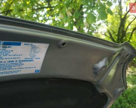 Сірий Тойота Авенсіс, об'ємом двигуна 2 л та пробігом 409 тис. км за 7000 $, фото 38 на Automoto.ua