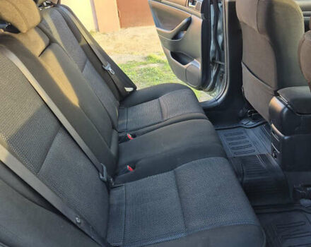 Серый Тойота Авенсис, объемом двигателя 2.23 л и пробегом 280 тыс. км за 5500 $, фото 9 на Automoto.ua