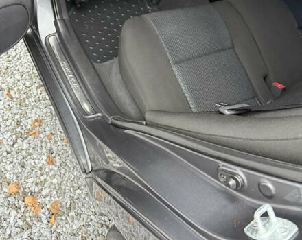 Серый Тойота Авенсис, объемом двигателя 2 л и пробегом 194 тыс. км за 7800 $, фото 129 на Automoto.ua