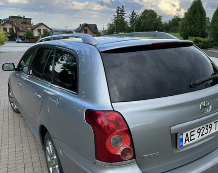 Сірий Тойота Авенсіс, об'ємом двигуна 1.8 л та пробігом 311 тис. км за 5650 $, фото 5 на Automoto.ua