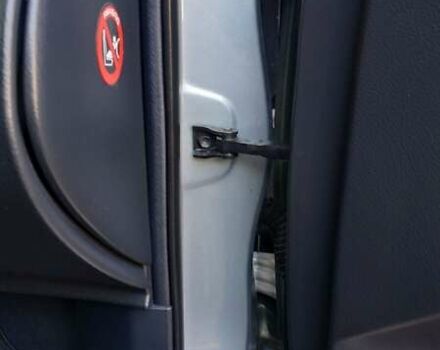 Сірий Тойота Авенсіс, об'ємом двигуна 2 л та пробігом 409 тис. км за 7000 $, фото 108 на Automoto.ua