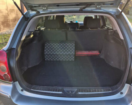 Серый Тойота Авенсис, объемом двигателя 2.23 л и пробегом 280 тыс. км за 5500 $, фото 10 на Automoto.ua