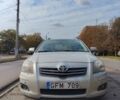 Серый Тойота Авенсис, объемом двигателя 2.2 л и пробегом 446 тыс. км за 2885 $, фото 1 на Automoto.ua