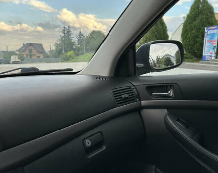 Серый Тойота Авенсис, объемом двигателя 1.8 л и пробегом 310 тыс. км за 5900 $, фото 11 на Automoto.ua