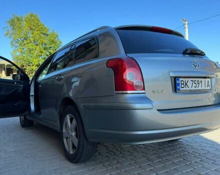 Серый Тойота Авенсис, объемом двигателя 2.23 л и пробегом 258 тыс. км за 6600 $, фото 4 на Automoto.ua