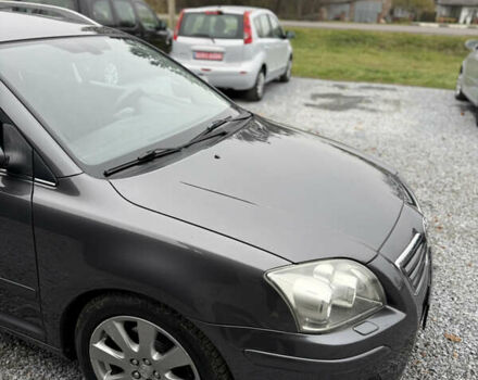 Серый Тойота Авенсис, объемом двигателя 2 л и пробегом 194 тыс. км за 7800 $, фото 37 на Automoto.ua