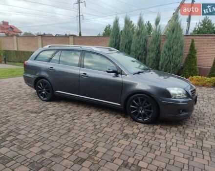 Сірий Тойота Авенсіс, об'ємом двигуна 1.8 л та пробігом 212 тис. км за 7700 $, фото 1 на Automoto.ua