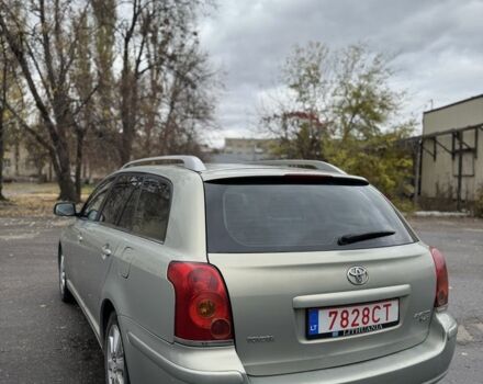 Серый Тойота Авенсис, объемом двигателя 2.2 л и пробегом 300 тыс. км за 2800 $, фото 5 на Automoto.ua