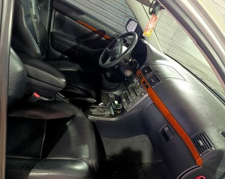 Сірий Тойота Авенсіс, об'ємом двигуна 2.2 л та пробігом 280 тис. км за 7000 $, фото 4 на Automoto.ua