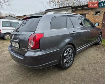 Серый Тойота Авенсис, объемом двигателя 2.2 л и пробегом 340 тыс. км за 3999 $, фото 1 на Automoto.ua