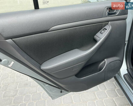 Сірий Тойота Авенсіс, об'ємом двигуна 1.8 л та пробігом 233 тис. км за 7700 $, фото 32 на Automoto.ua