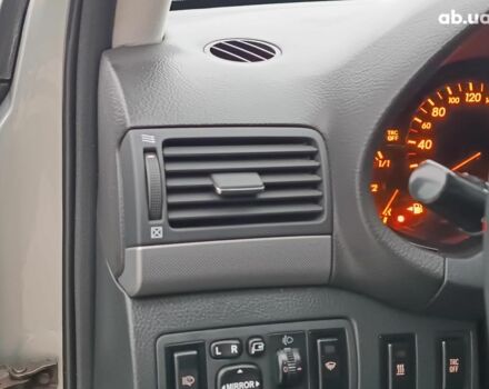 Серый Тойота Авенсис, объемом двигателя 2 л и пробегом 353 тыс. км за 6450 $, фото 23 на Automoto.ua