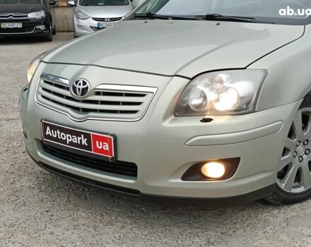 Серый Тойота Авенсис, объемом двигателя 2 л и пробегом 353 тыс. км за 6450 $, фото 18 на Automoto.ua
