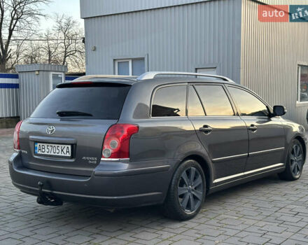 Серый Тойота Авенсис, объемом двигателя 2 л и пробегом 334 тыс. км за 7200 $, фото 5 на Automoto.ua
