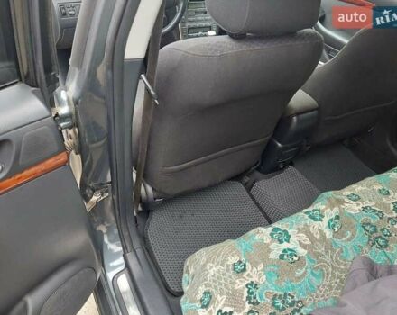 Серый Тойота Авенсис, объемом двигателя 2.2 л и пробегом 420 тыс. км за 6649 $, фото 5 на Automoto.ua