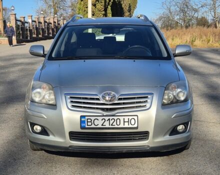 Серый Тойота Авенсис, объемом двигателя 2 л и пробегом 259 тыс. км за 7500 $, фото 4 на Automoto.ua