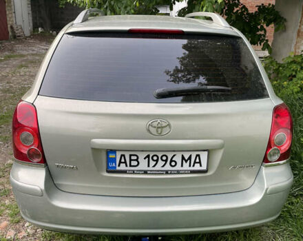 Серый Тойота Авенсис, объемом двигателя 1.79 л и пробегом 171 тыс. км за 7650 $, фото 4 на Automoto.ua