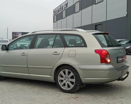 Серый Тойота Авенсис, объемом двигателя 2 л и пробегом 353 тыс. км за 6450 $, фото 5 на Automoto.ua