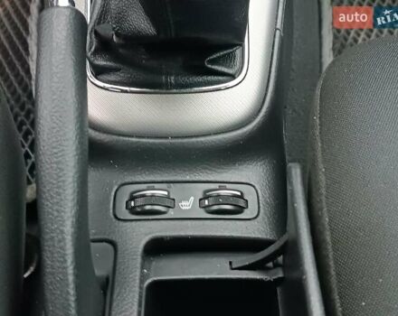 Сірий Тойота Авенсіс, об'ємом двигуна 2 л та пробігом 353 тис. км за 6450 $, фото 29 на Automoto.ua