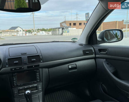 Сірий Тойота Авенсіс, об'ємом двигуна 1.8 л та пробігом 233 тис. км за 7700 $, фото 52 на Automoto.ua