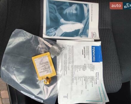 Серый Тойота Авенсис, объемом двигателя 1.8 л и пробегом 205 тыс. км за 7650 $, фото 22 на Automoto.ua