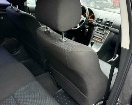 Серый Тойота Авенсис, объемом двигателя 2 л и пробегом 194 тыс. км за 7800 $, фото 91 на Automoto.ua