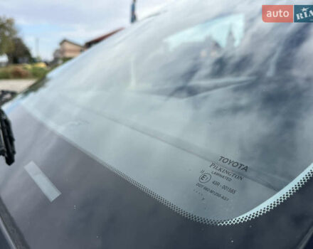 Сірий Тойота Авенсіс, об'ємом двигуна 1.8 л та пробігом 233 тис. км за 7700 $, фото 15 на Automoto.ua