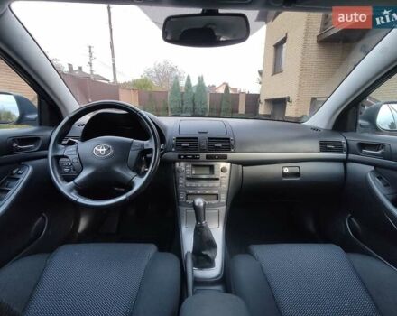 Сірий Тойота Авенсіс, об'ємом двигуна 1.8 л та пробігом 212 тис. км за 7700 $, фото 24 на Automoto.ua