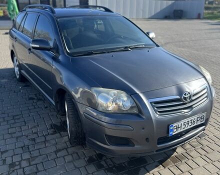 Серый Тойота Авенсис, объемом двигателя 1.6 л и пробегом 340 тыс. км за 5000 $, фото 1 на Automoto.ua