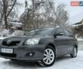 Серый Тойота Авенсис, объемом двигателя 2.36 л и пробегом 370 тыс. км за 9000 $, фото 1 на Automoto.ua